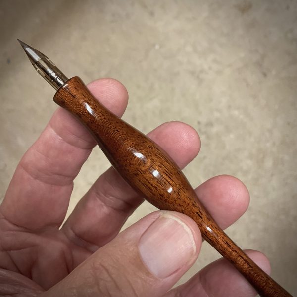 "Sweet Baby" Handmade Professional straight pen, solid mahogany; ultra-light - Image 4